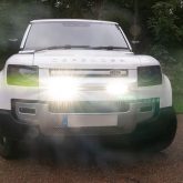 Land Rover Defender (2020+) paigalduskomplekt koos tuledega
